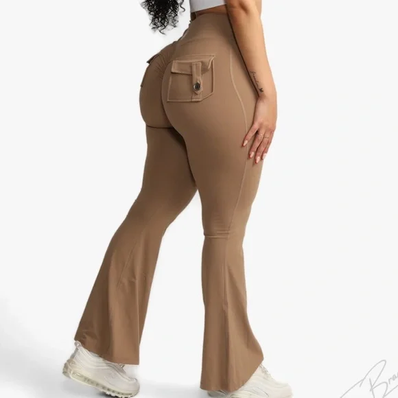 Allure the Brand Brown Flare Pants & matching top both size M - Picture 3 of 10